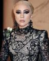Una galería de Las Vegas exhibe los looks más icónicos de Lady Gaga